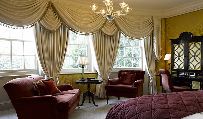 Regency style swags and tails with Gainsborough SIlk Walls
