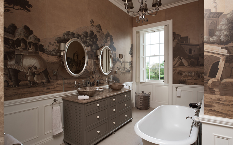 Georgian Rectory bathroom