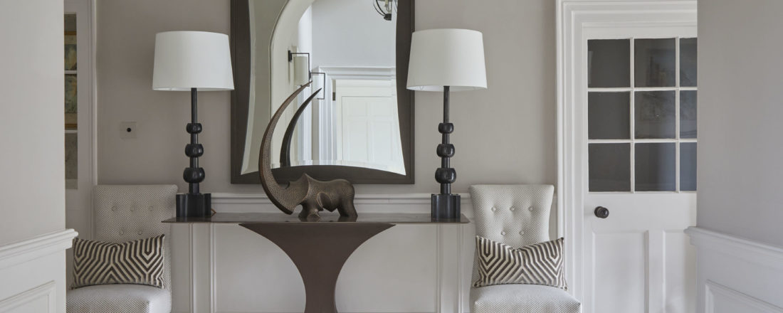 Classic contemporary Georgian hallway