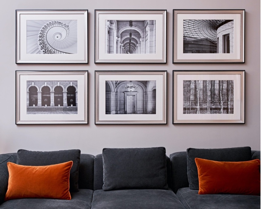 Series of pictures and deft pop of orange