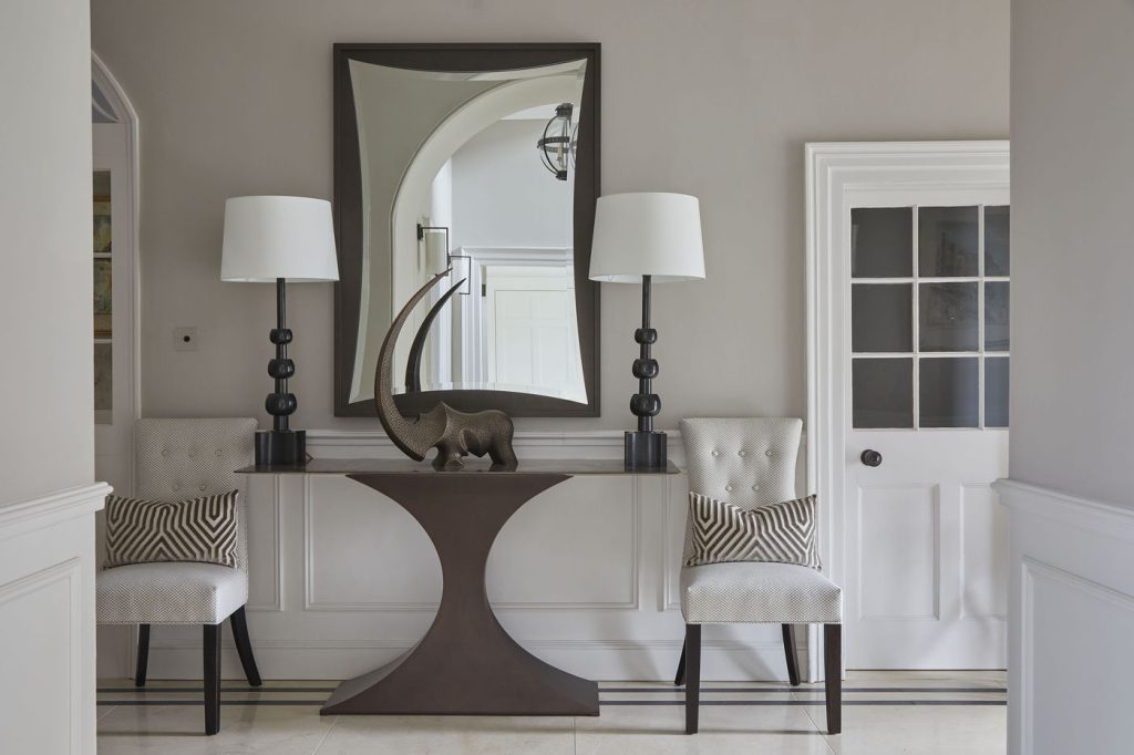 classic-contemporary-townhouse-hallway-01