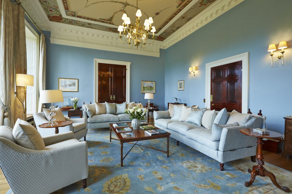 Large Georgian country house interior design by Etons of Bath