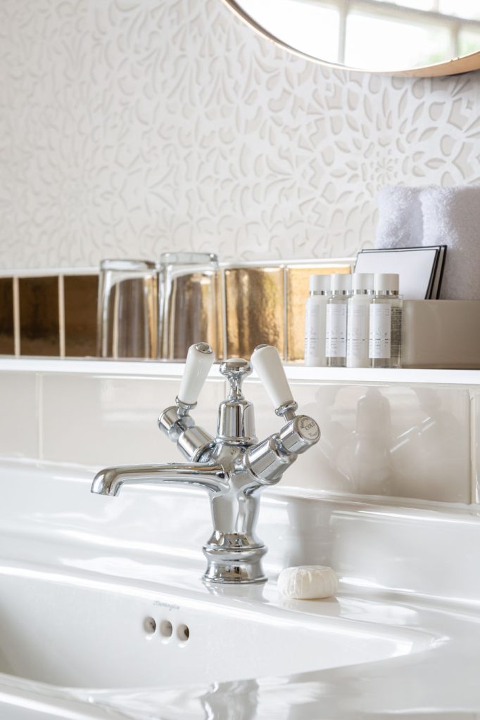 georgian-house-hotel-room-27-04