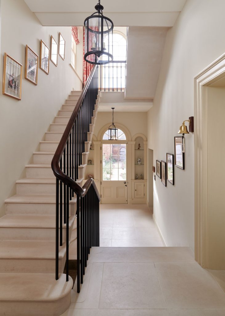 georgian-rectory-hallway-36